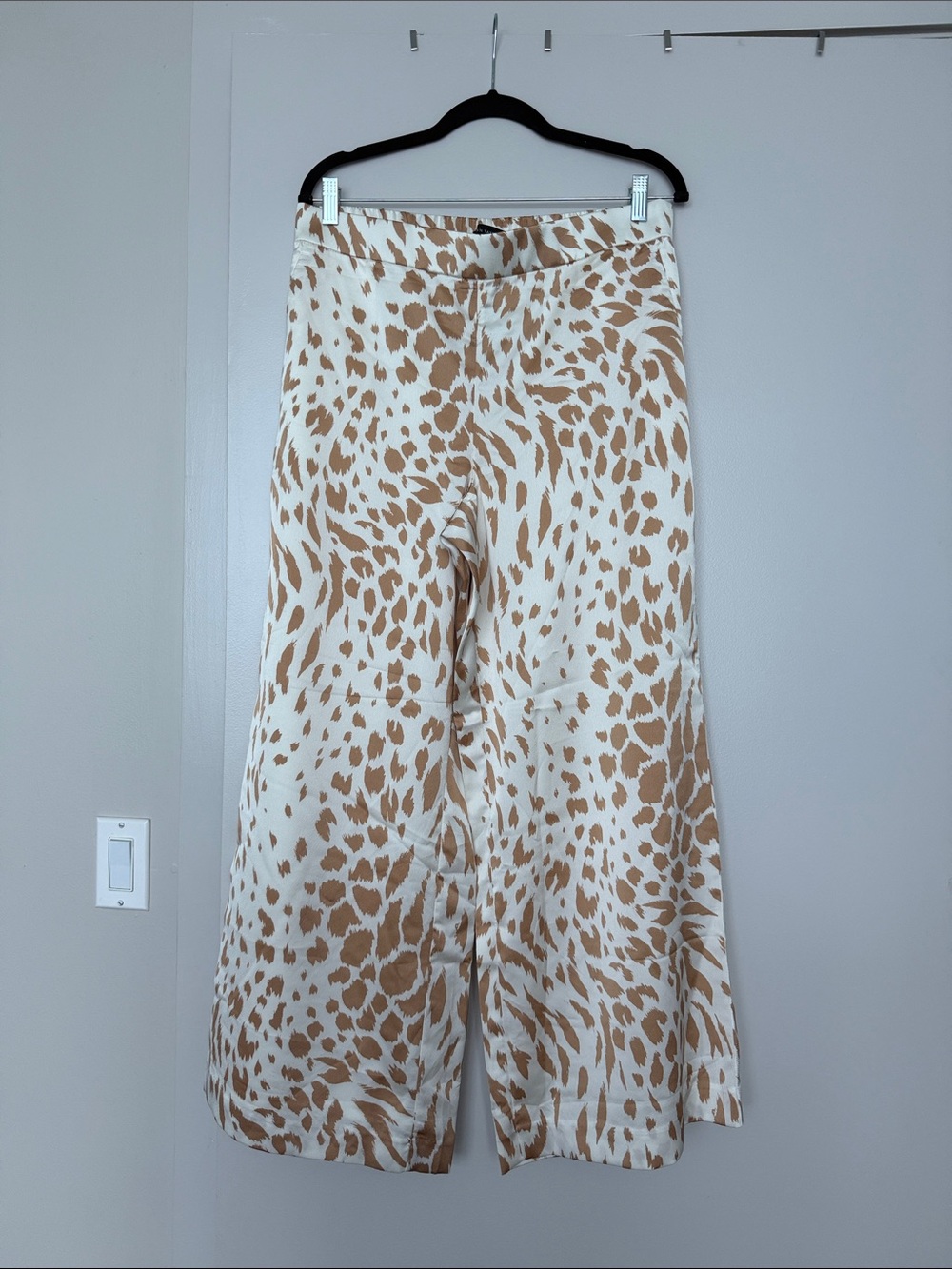 Ann Taylor Women’s Wide-Leg Animal Print Pants in Cream and Brown